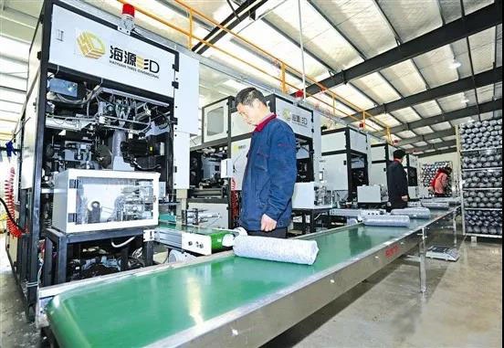 龍頭企業(yè)帶動貧困戶增收